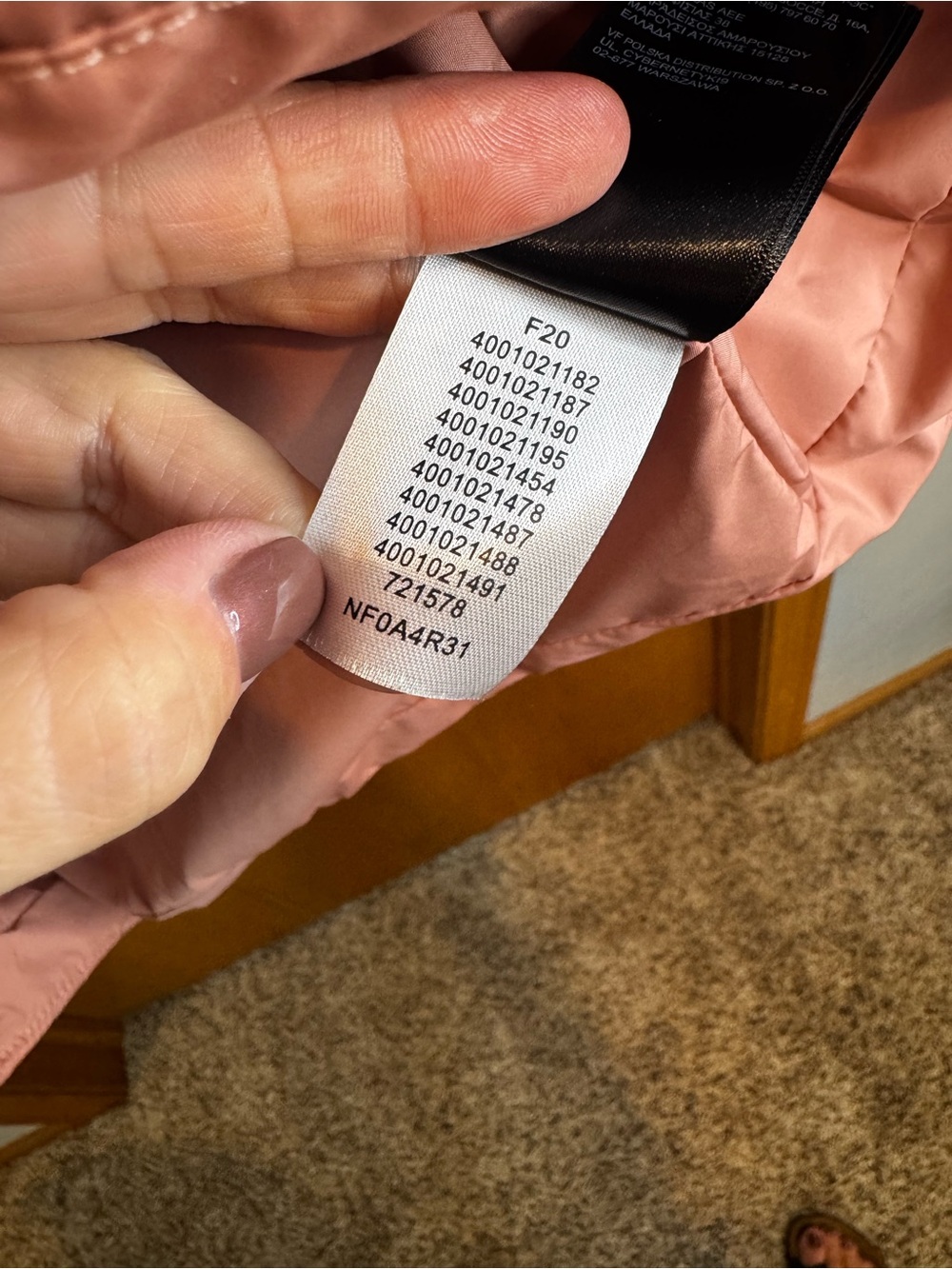 The North Face Women's Dusty Rose Puffer Coat - Picture 7 of 10